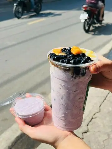 Hình ảnh trà sữa khoai môn full topping sốt khoai môn tươi 