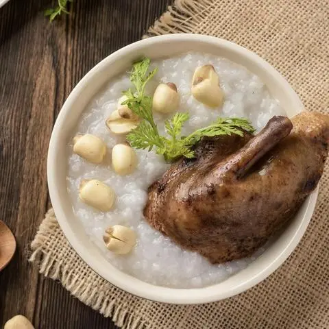Hình ảnh Gà Ác Lớn