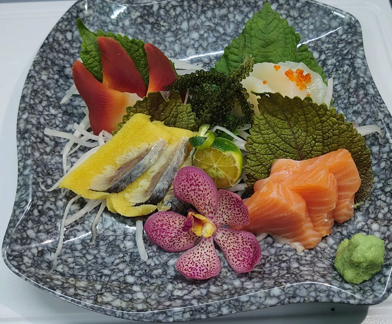 Hình ảnh Sashimi B