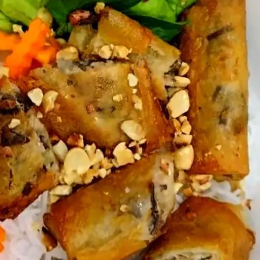 Hình ảnh Bún Chả Giò + Bì