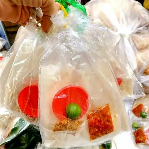 Hình ảnh Bánh tráng ớt rim