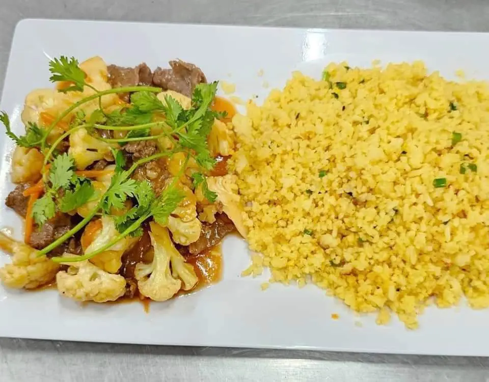 Hình ảnh cơm xào thập cẩm 