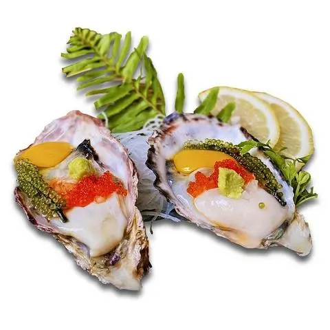 Hình ảnh 4 con Hàu Nhật Sashimi size to