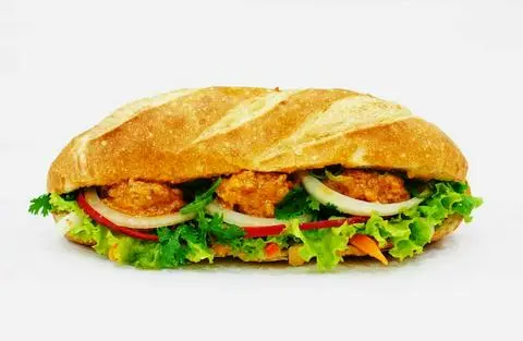 Hình ảnh Bánh mì xíu mại, bì