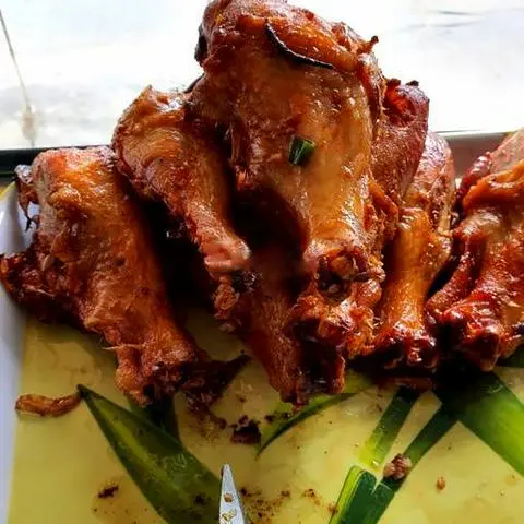 Hình ảnh Cơm gà nướng