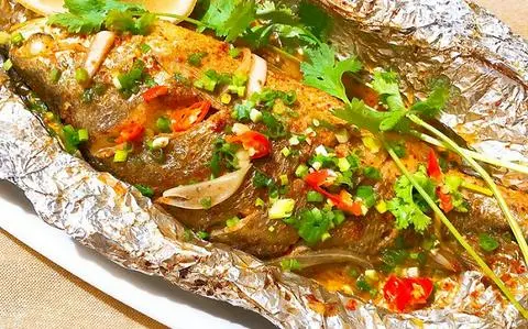 Hình ảnh cá cam nướng giấy bạc 