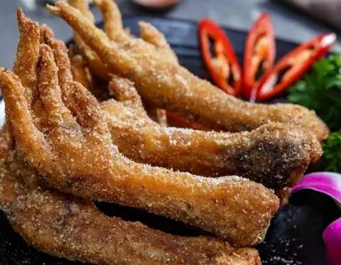 Hình ảnh Chân gà chiên giòn