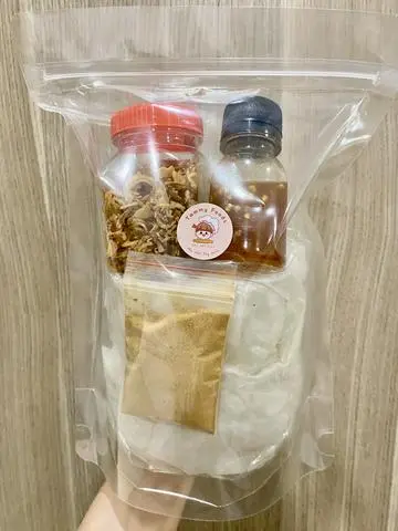Hình ảnh Xé muối sặc tôm - sốt tắc - hành phi