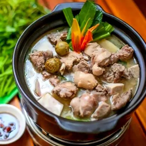 Hình ảnh Lẩu vịt nấu sấu L