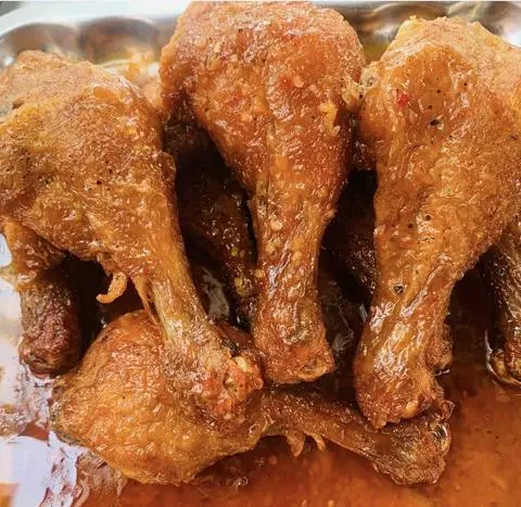 Hình ảnh Gà chiên mắm