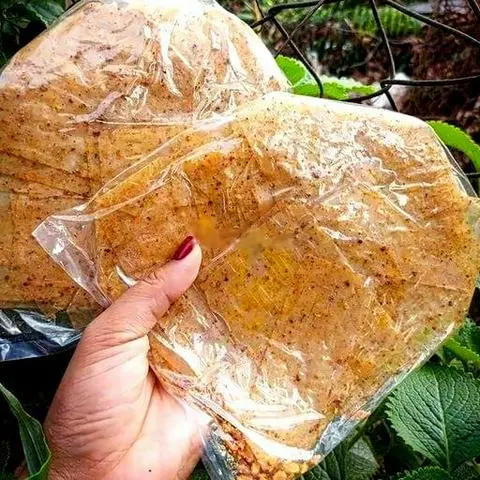 Hình ảnh Bánh tráng xike tỏi