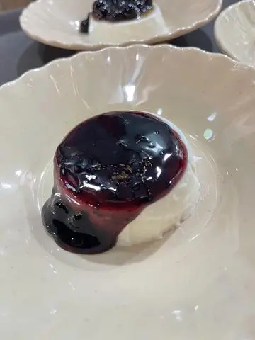 Hình ảnh Panna cotta việt quất