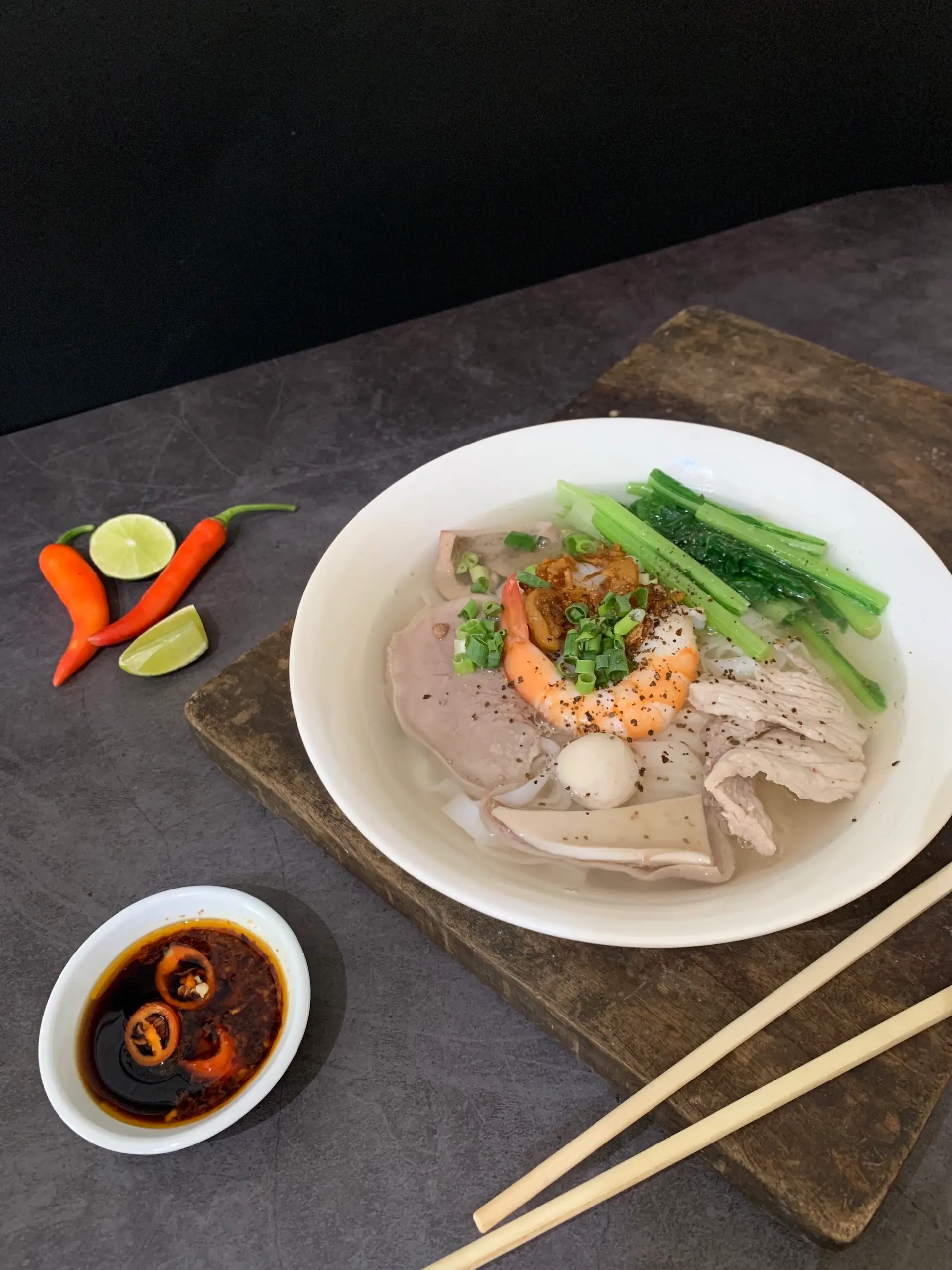 Hình ảnh Hủ tiếu thập cẩm có lòng