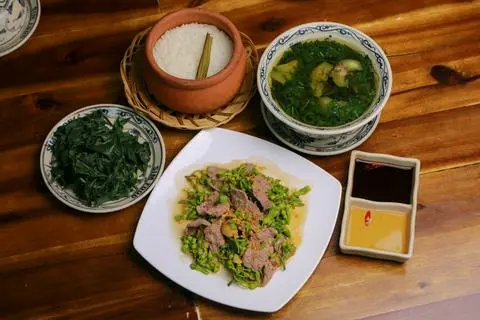 Hình ảnh Set 9 bò xào bông thiên lý