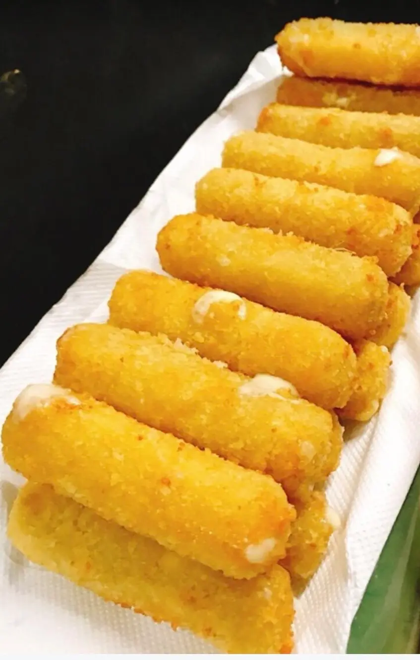 Hình ảnh  Phô Mai Que 1 cây