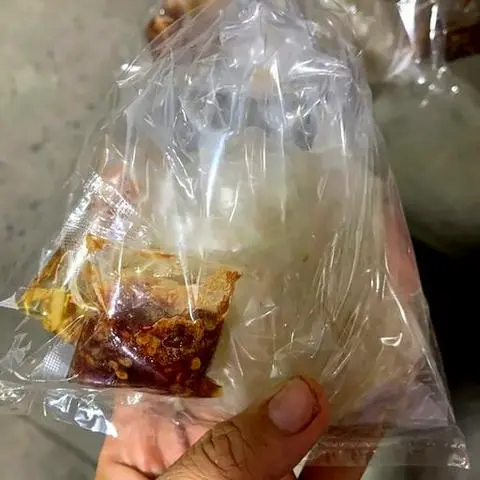 Hình ảnh Phơi sương muối nhuyễn hành phi sate