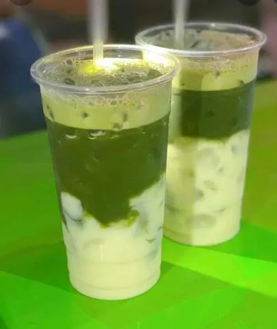 Hình ảnh Rau má đậu xanh ly 800ml