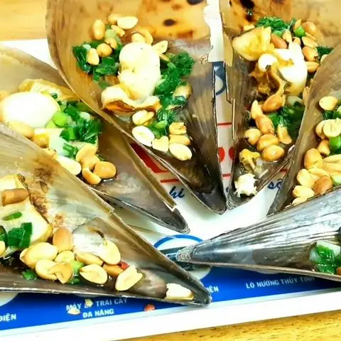 Hình ảnh sò mai nướng mỡ hành 
