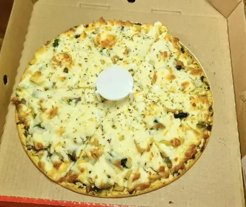 Hình ảnh Pizza size 20cm chay