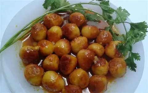 Hình ảnh Cơm trứng vịt kho 