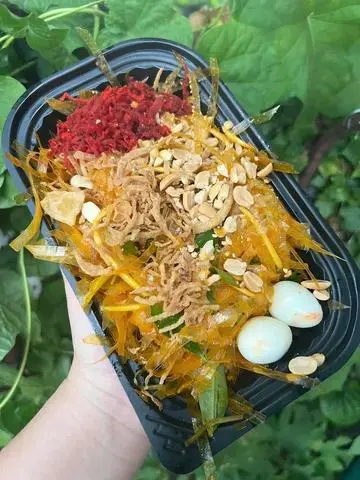 Hình ảnh Bánh tráng Trộn Tiêu Chuẩn (Size M)