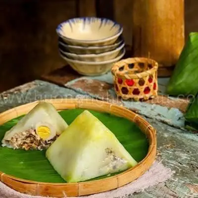 Hình ảnh Bánh Giò ( Chả ) Hà Nội (3) - Không Vội Được Đâu - Phần Khổng Lồ