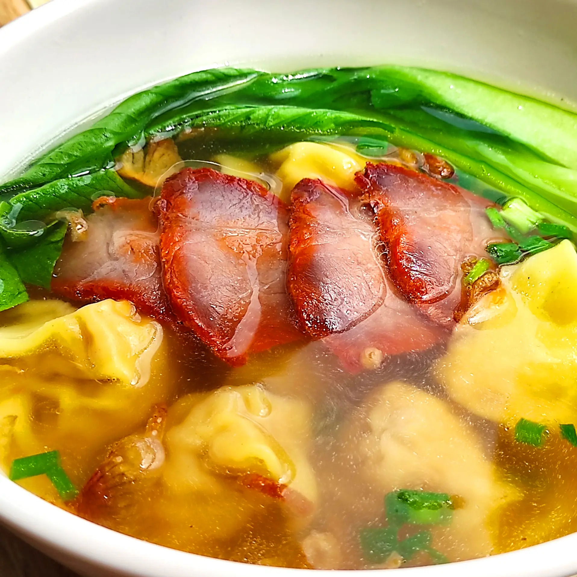 Hình ảnh Súp Hoành Thánh Xá Xíu
