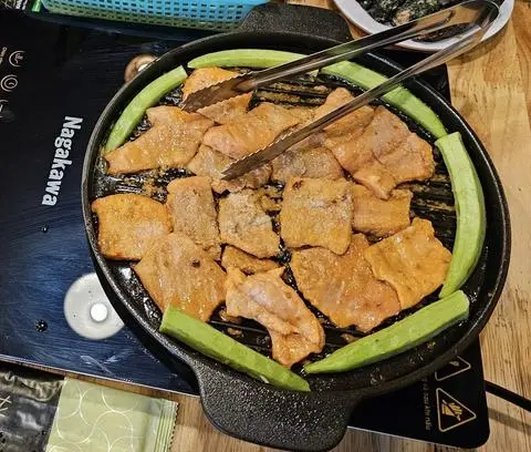 Hình ảnh Vú Heo Nướng