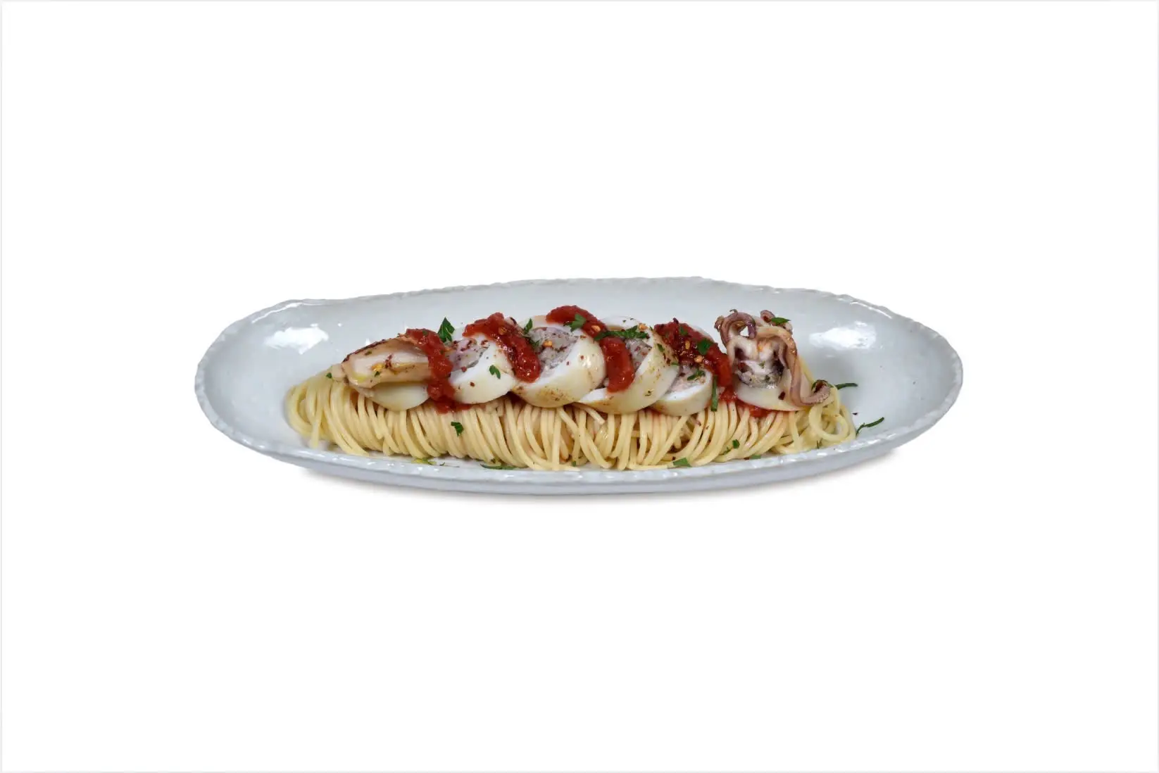 Hình ảnh Mì spaghetti với mực nhồi thịt sốt cà