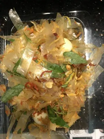 Hình ảnh Bánh tráng trộn full topping 