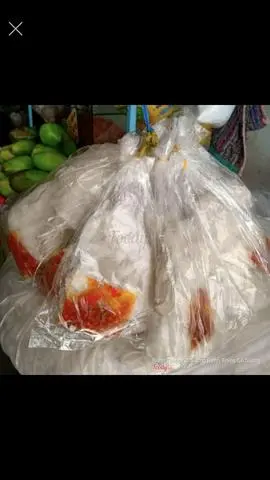 Hình ảnh Xâu bánh lớn sa tế phơi sương