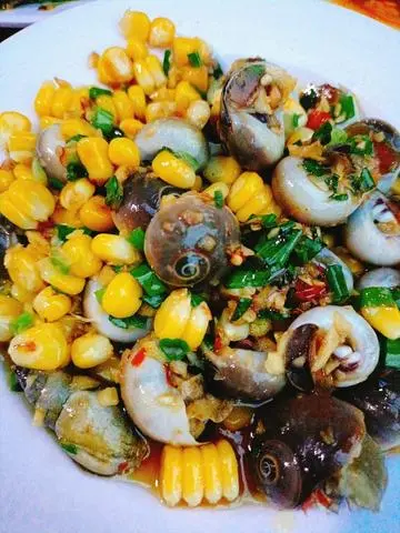 Hình ảnh Ốc mỡ xào bơ bắp 