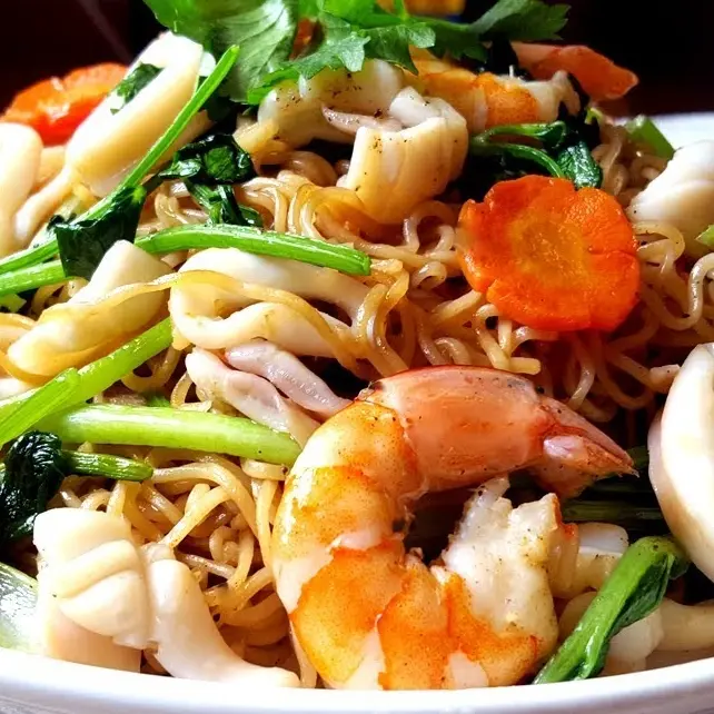 Hình ảnh MÌ TRỘN HẢI SẢN TẶNG 100g KIM CHI