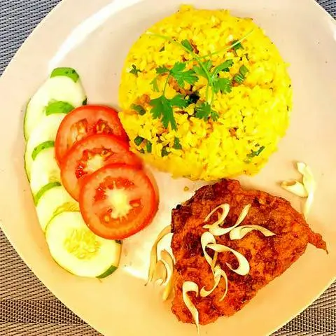 Hình ảnh Cơm rang gà chiên