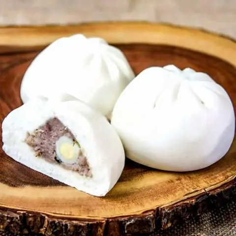 Hình ảnh Bánh bao trứng cút thịt
