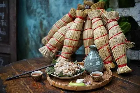 Hình ảnh tré bình định 
