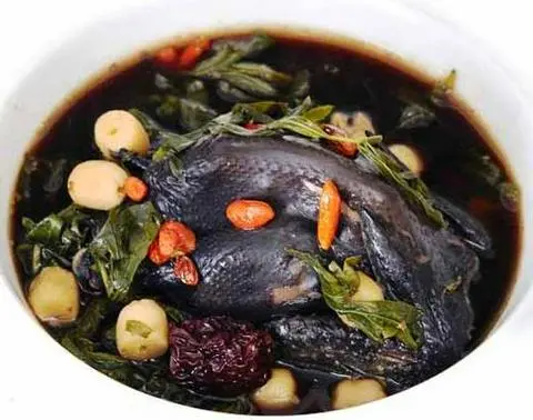 Hình ảnh Gà Ác Đông trùng hạ thảo
