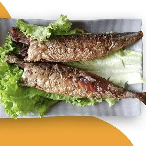 Hình ảnh Cơm cá nục chiên