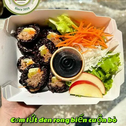 Hình ảnh Sushi rong biển cuộn bò bulgogi