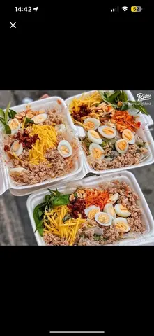 Hình ảnh Bánh tráng phơi sương mỡ hành - tỏi phi - thịt bằm