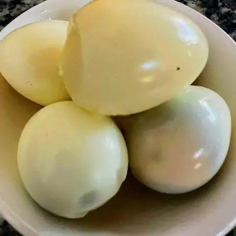 Hình ảnh 5 viên Trứng cút thêm