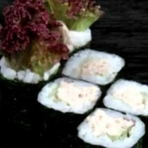 Hình ảnh Tuna mayo maki