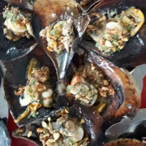 Hình ảnh Sò mai nướng tiêu