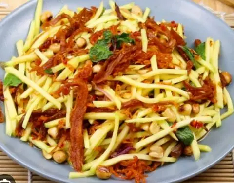Hình ảnh Gỏi Xoài Khô Bò 