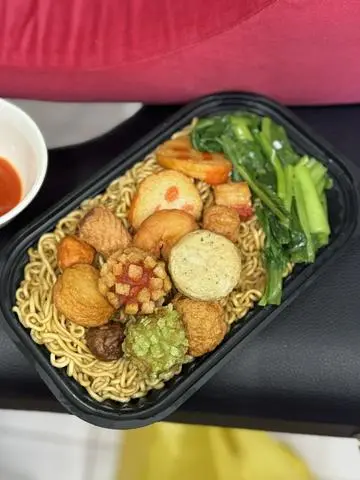 Hình ảnh 2 vắt mì full topping tặng ly nước