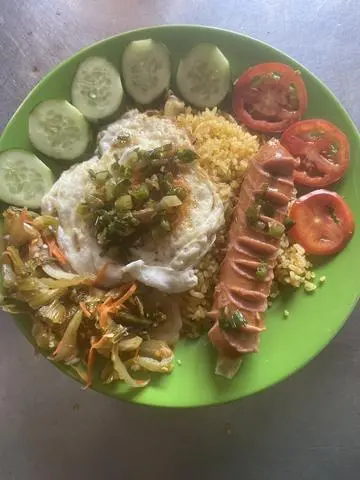 Hình ảnh Cơm trứng xúc xích