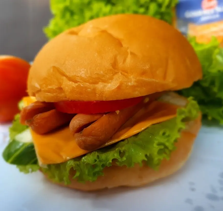 Hình ảnh Hamburger Xúc Xích + Phô Mai Lát