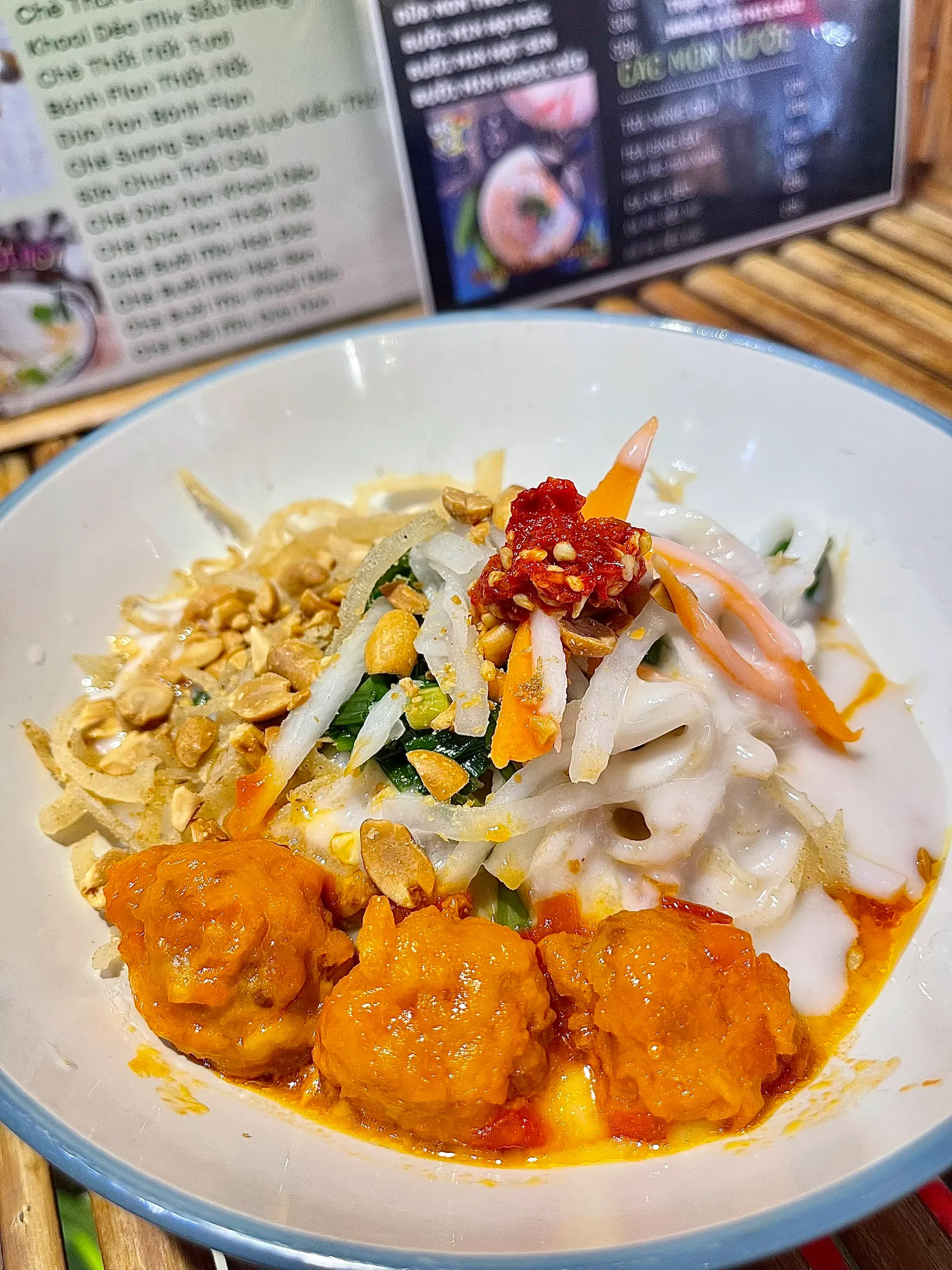Hình ảnh BÁNH TẰM BÌ XÍU MẠI