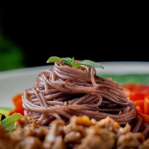 Hình ảnh bún gạo lứt xốt spaghetti bò bằm