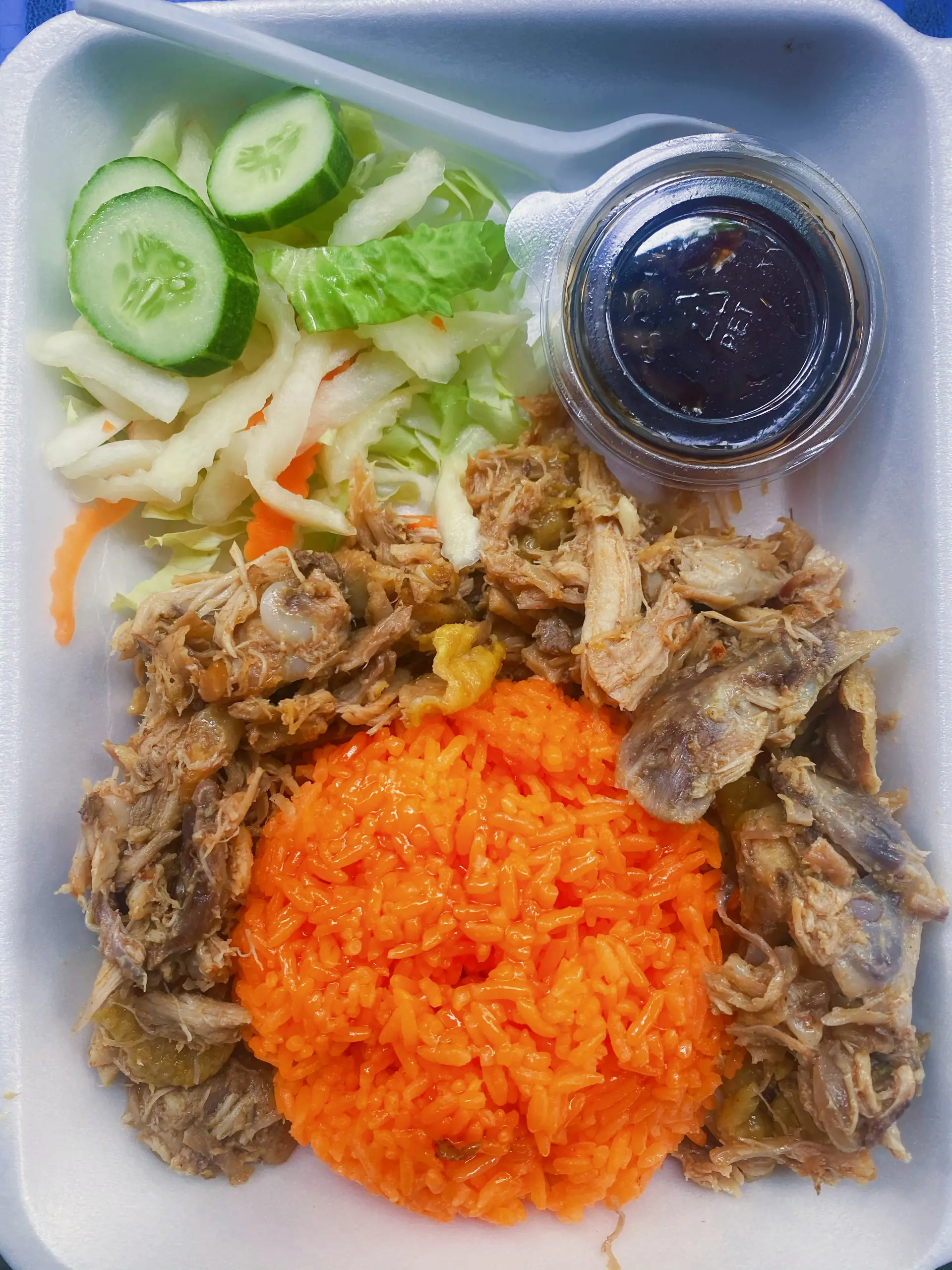 Hình ảnh Cơm Gà Xé Sate